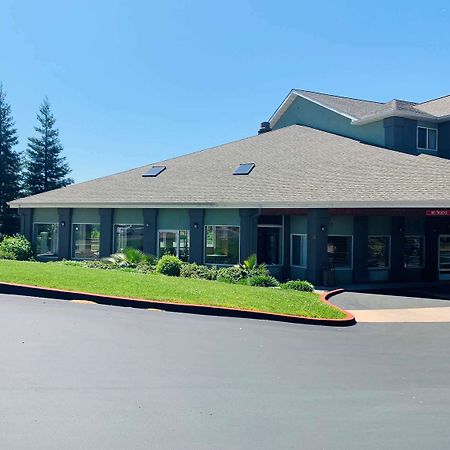 SureStay Plus Hotel by Best Western Redding Exterior foto