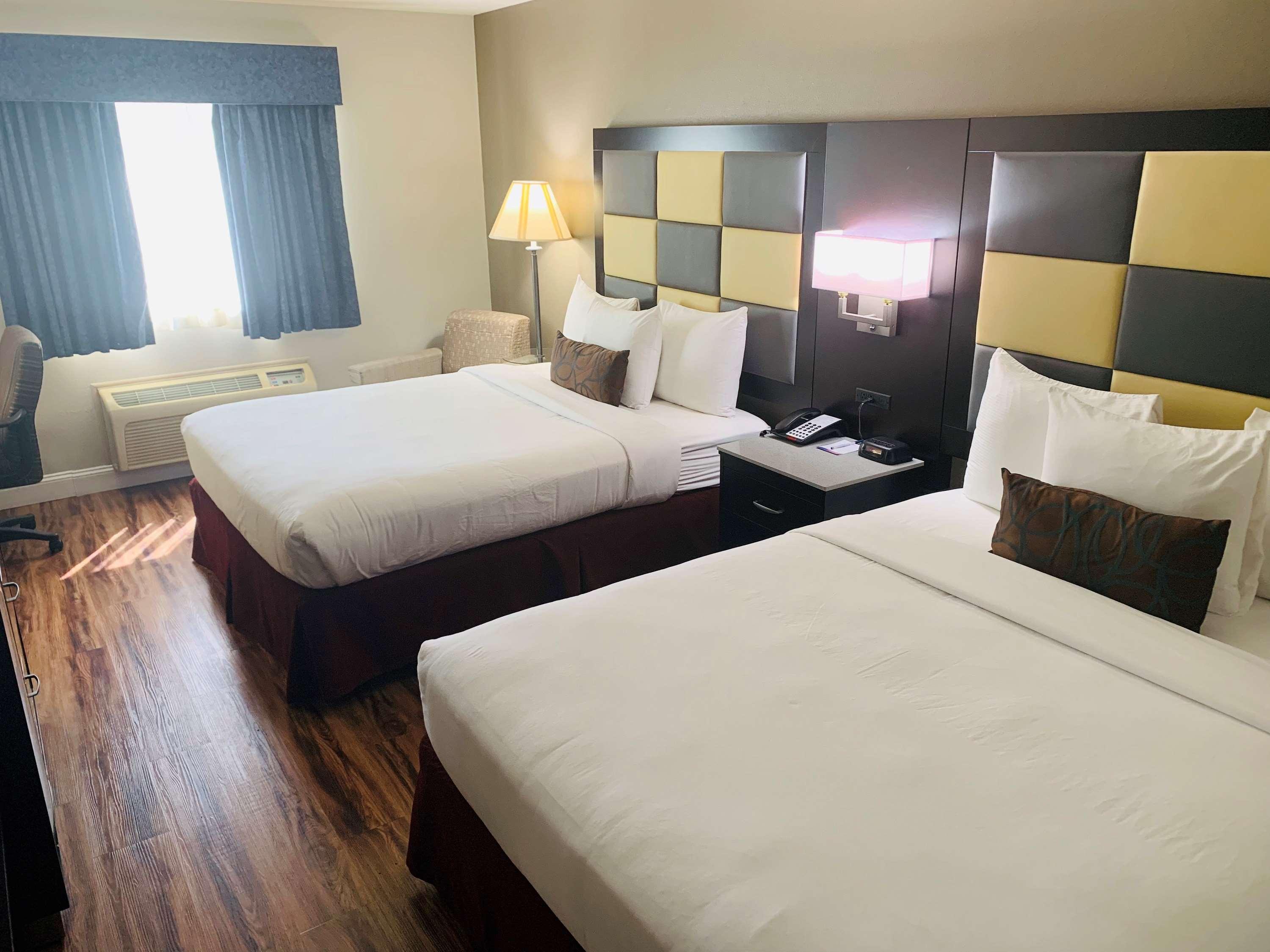 SureStay Plus Hotel by Best Western Redding Zimmer foto