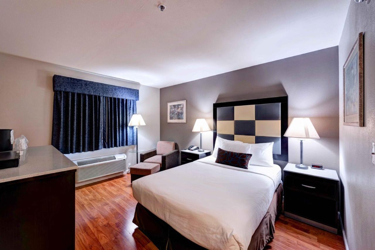 SureStay Plus Hotel by Best Western Redding Exterior foto
