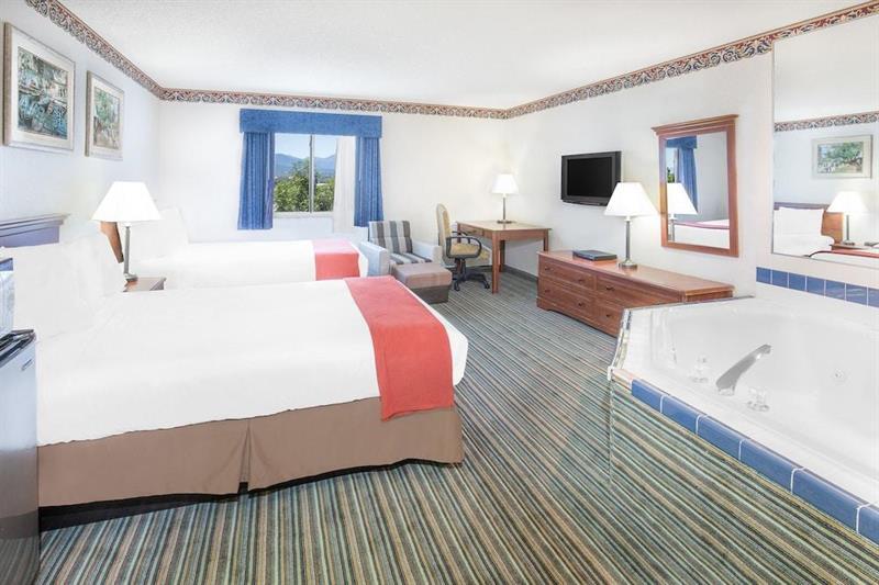 SureStay Plus Hotel by Best Western Redding Exterior foto