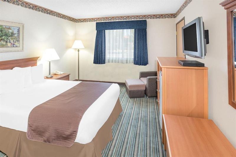 SureStay Plus Hotel by Best Western Redding Exterior foto